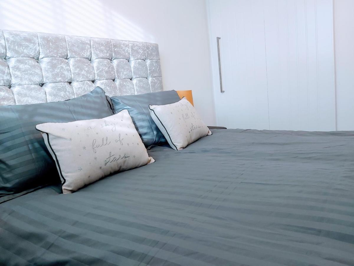Cosy 1 Bed Flat That Sleeps 4 Уоруик Екстериор снимка